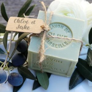 Savon personnalisé baptême mariage - Savon de Marseille cube 100 g Olive