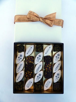coffret cadeau prestaige calissons personnalisés et chocolats